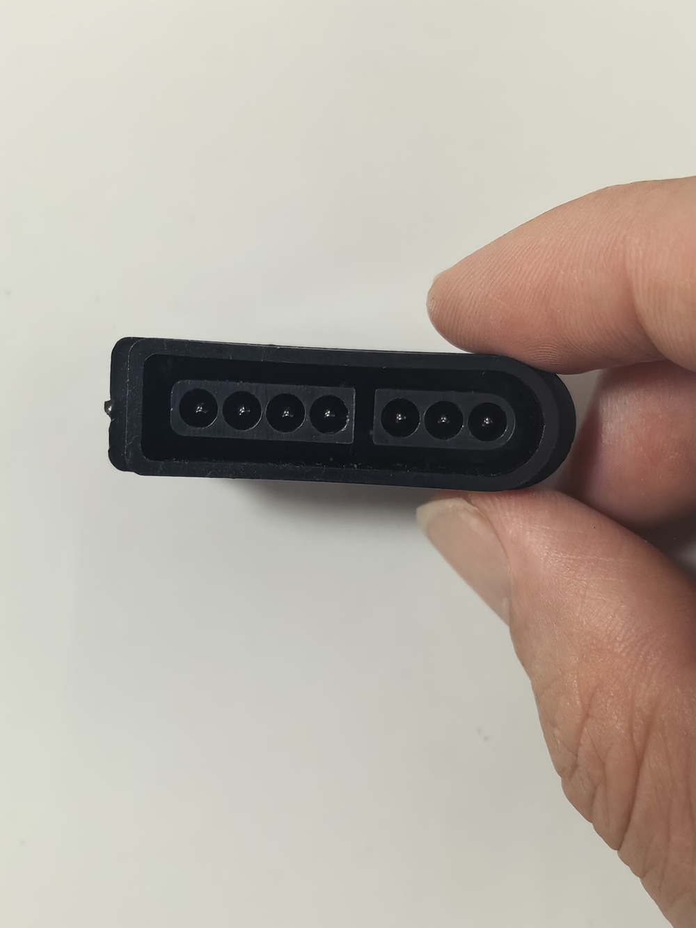 Black Color Female Plug Connec - đánh giá và giá Shelly Plug