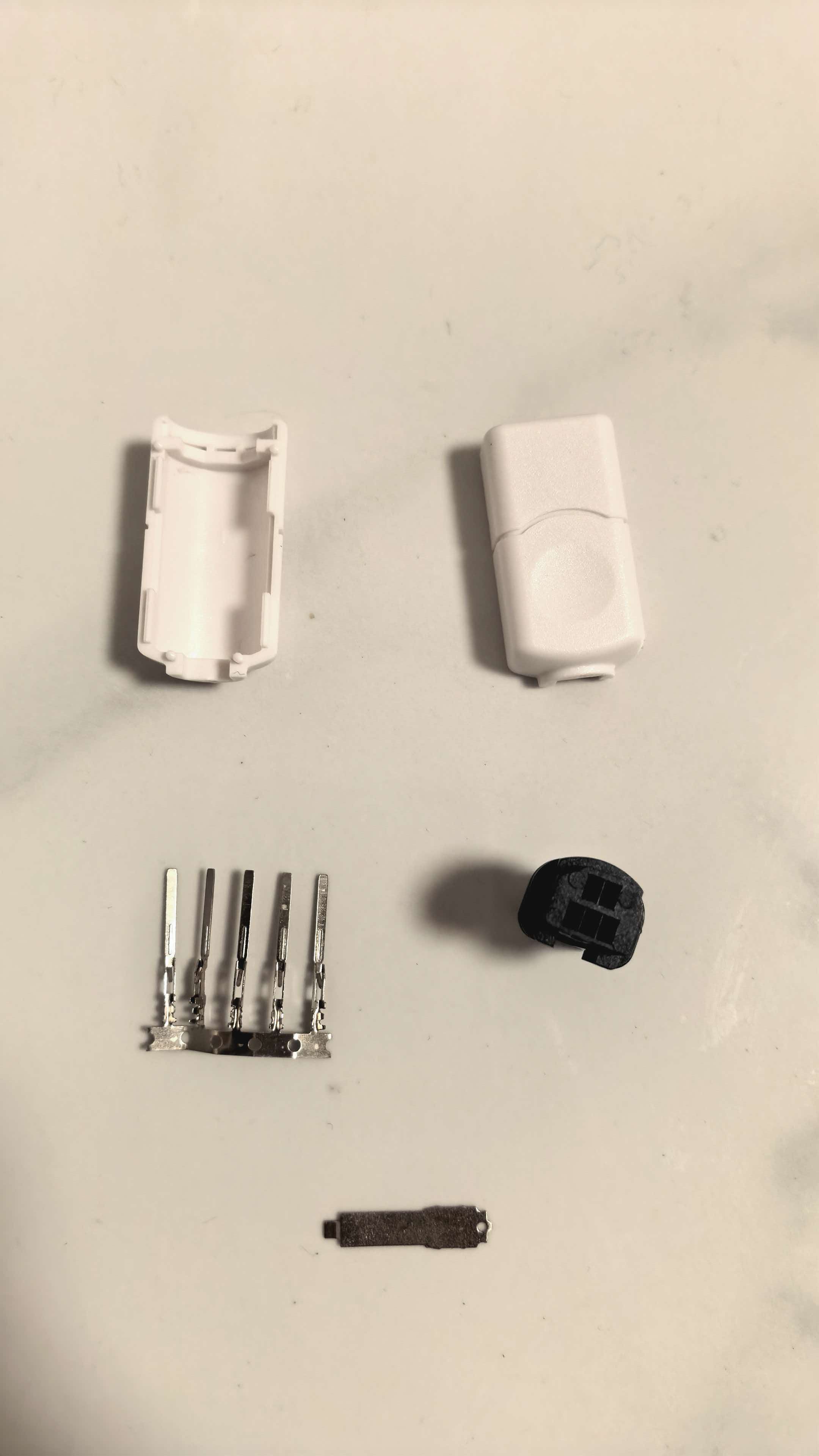 One Set Male connector  for Se - đánh giá và giá Shelly Plug